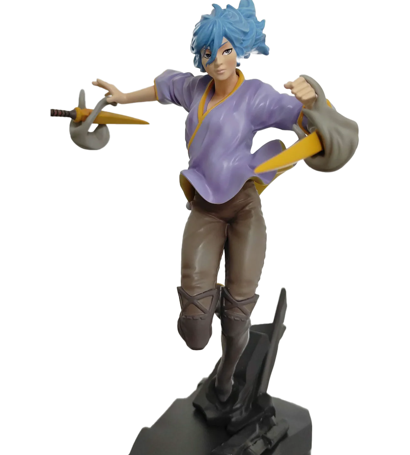 253-astral-ascent-ayla-statue-1.webp